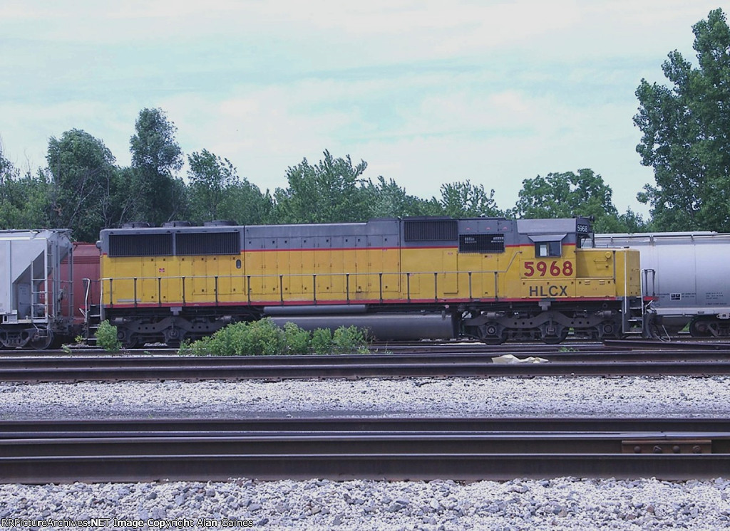 CSX B40-8 5968